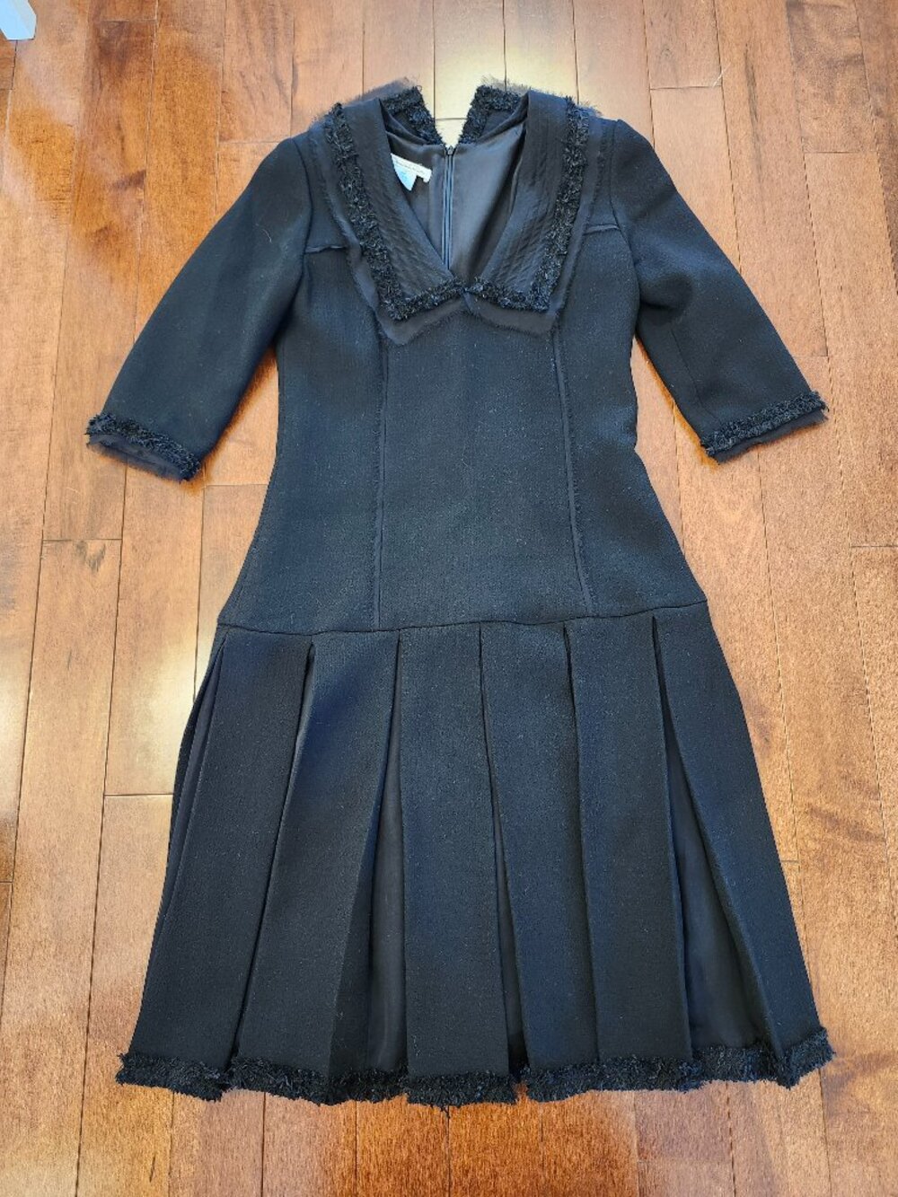 Oscar de la Renta women's black dress in size 8